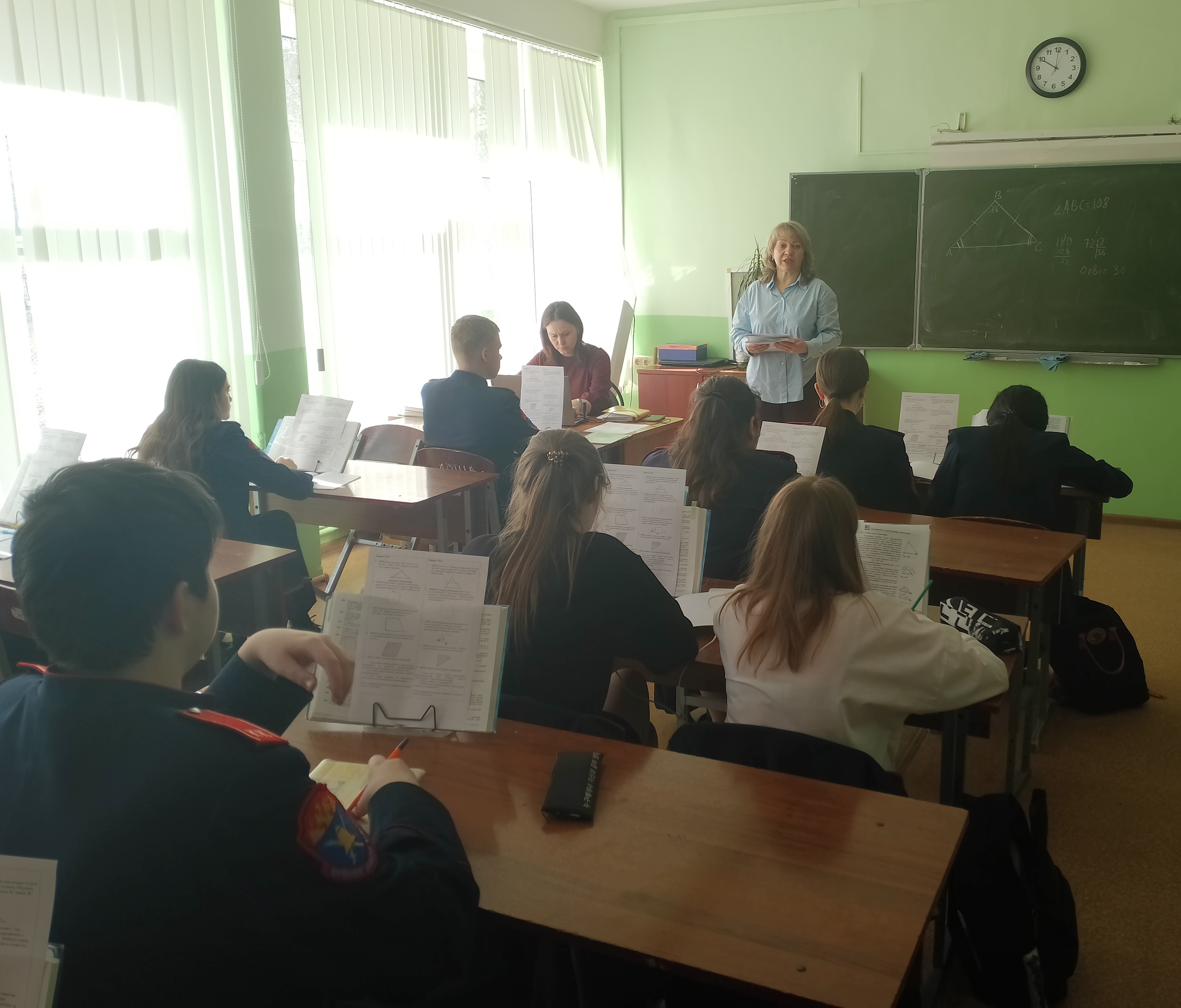 Встреча учеников 9-х классов с Макушкиной Людмилой Алексеевной.