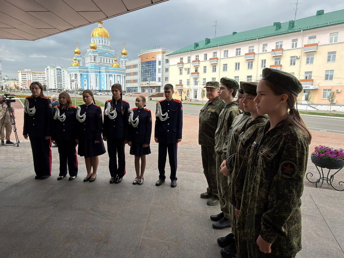 Кадеты 9В класса нашей школы посетили знаковое событие Кадеты 9В класса нашей школы посетили знаковое событие .